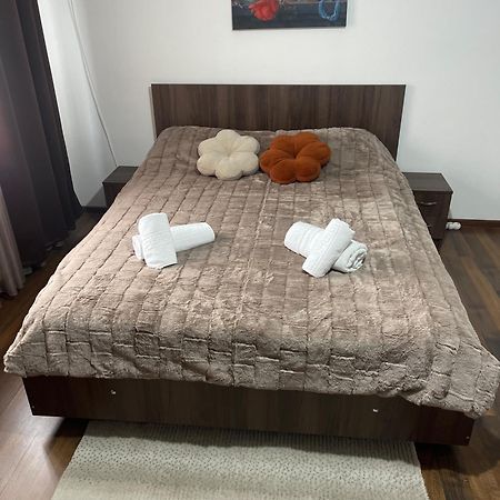 Orange House Apartment Timisoara Ngoại thất bức ảnh