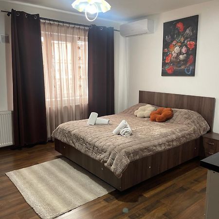 Orange House Apartment Timisoara Ngoại thất bức ảnh